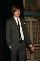 zac efron dentro a pressione quarto do a showest prêmios gala às a Paris hotel cassino dentro las vegas nv em abril 2 2009 2009 kathy cabanas cabanas foto