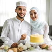 risonho jovem muçulmano casal sentado durante bolo corte cerimônia, generativo ai. foto