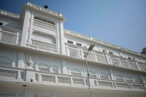 Visão do detalhes do arquitetura dentro dourado têmpora - Harmandir sahib dentro amritsar, punjab, Índia, famoso indiano sikh marco, dourado têmpora, a a Principal santuário do sikhs dentro amritsar, Índia foto