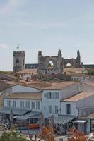 vista aérea de saint martin de re da igreja de saint martin em ile de re na frança foto