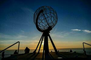 a globo às nordkapp, Noruega 2022 foto