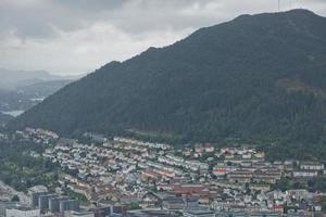vista da cidade de bergen do monte floyen foto