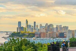 paisagem urbana do jérsei cidade Horizonte a partir de Manhattan nyc foto