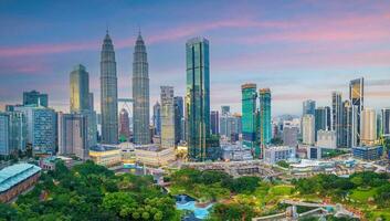 centro da cidade Kuala lumpur cidade Horizonte, paisagem urbana do Malásia foto