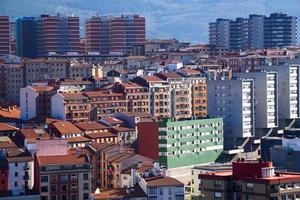 paisagem urbana da cidade de bilbao, espanha, destino de viagem foto