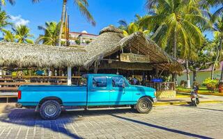 porto escondido Oaxaca México 2023 mexicano clássico pegar caminhão carro 4x4 fora da estrada veículos México. foto