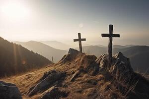 três Cruz em a montanha com Sol luz, crença, fé e espiritualidade, crucificação e ressurreição do Jesus Cristo às páscoa, generativo ai foto