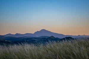 pôr do sol na Eslováquia foto