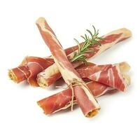 saboroso italiano grissini com fatias do jamon em branco fundo, gerar ai foto