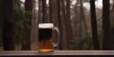 caneca do Cerveja dentro a floresta casa ai gerado foto