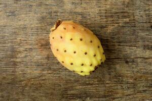 amarelo laranja cacto fruta espinhoso pera espinhoso suculento foto