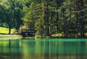 cênico turquesa lago foto