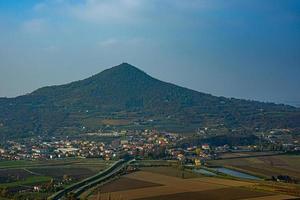 vista do monte lozzo com a planície veneziana foto