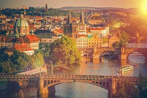cidade do Praga dentro verão foto