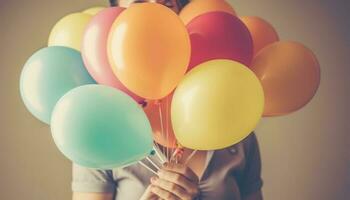 sorridente criança segurando grupo do colorida balões, puro infância prazer gerado de ai foto