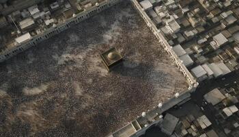 moderno arranha-céus planar Alto acima velho cidade ruas, capturado de zangão gerado de ai foto