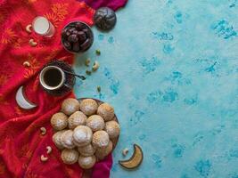 árabe doces, feriado biscoitos foto