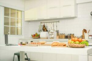 ingredientes Comida preparado para cozinhar dentro cozinha às casa foto