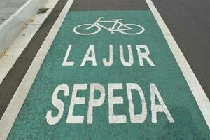 Jacarta, Indonésia-23 abril 2023 bicicleta faixa foto