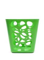 verde plástico cesta isolado foto