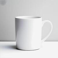 minimalista branco caneca brincar limpar \ limpo escrivaninha com Claro fundo generativo ai foto