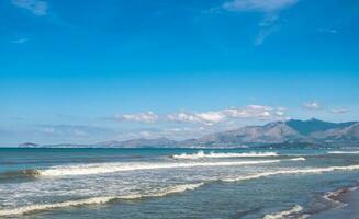 Mediterrâneo de praia panorama foto