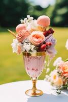 gelo creme sobremesas bufê mesa, evento Comida refeições para casamento, festa e feriado celebração, gelo cremes e flores decoração dentro uma floral campo jardim, generativo ai foto