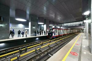 kuntsevskaya metro estação - Moscou, Rússia foto