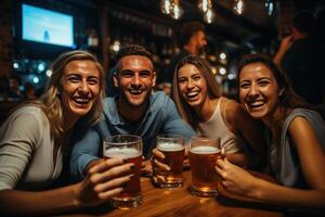 amigos desfrutando Cerveja ligação de felicidade. ai gerado foto