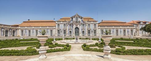 palácio de queluz em lisboa portugal foto