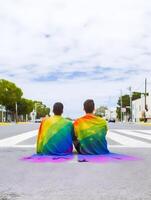 arco Iris colori camisa. conceito do lgbt orgulho. ai gerado foto