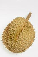 durian um mês, fresco durian fruta com isolado fundo foto