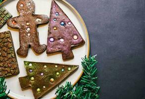 cozido biscoitos com chocolate desenhos foto