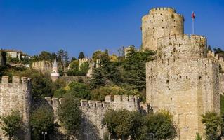 castelo rumeliano nas margens europeias do bósforo em Istambul, Turquia
