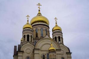 construção spaso preobrazhensky catedral vladivostok rússia foto