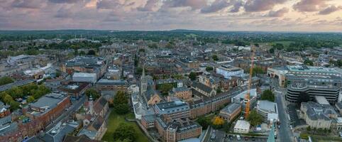 aéreo Visão sobre a cidade do Oxford com Oxford universidade. foto