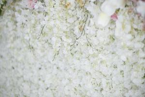 pano de fundo de casamento com flores e decoração de casamento foto