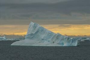 selvagem congeladas paisagem, Antártica foto