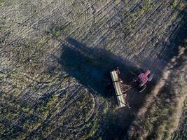 direto semeadura, agrícola maquinaria, dentro la pampa, Patagônia, Argentina foto