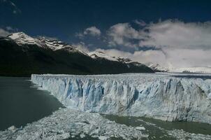 Perito moreno geleira, los glaciares nacional parque, santa cruz província, patagônia Argentina. foto