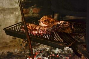 carne de porco costelas churrasco , Patagônia, Argentina foto