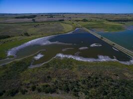 pampas lagoa, aéreo Visão foto