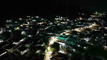 aéreo Visão do a cidade às noite foto