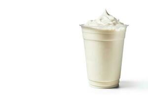 baunilha milkshake dentro plástico Leve embora copo isolado em branco fundo com cópia de espaço. ai gerado foto