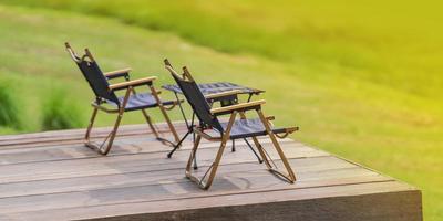 móveis de jardim cadeira de acampamento portátil foto