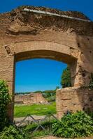 ruínas às a domus augusta em palatina Colina dentro Roma foto