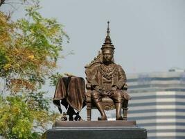 rei chulalongkorn estátua ou rei rama v às samyan Mitrtown foto