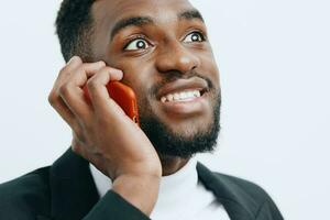 tecnologia homem jovem telefone sorrir celular africano feliz homem de negocios Móvel Preto foto