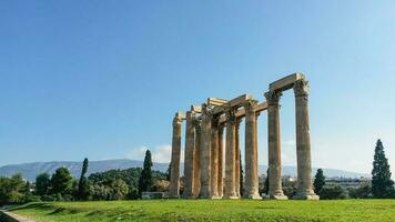 têmpora do olímpico Zeus ou olimpíada dentro Atenas, Grécia foto