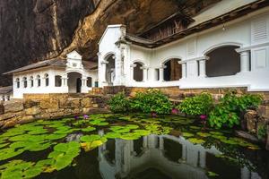 templo da caverna dambulla, sri lanka foto